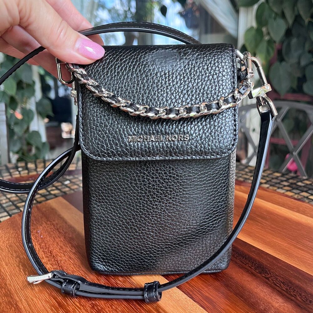 Michael Kors Jet Set Small Black Silver Chain Link Smartphone Leather Crossbody